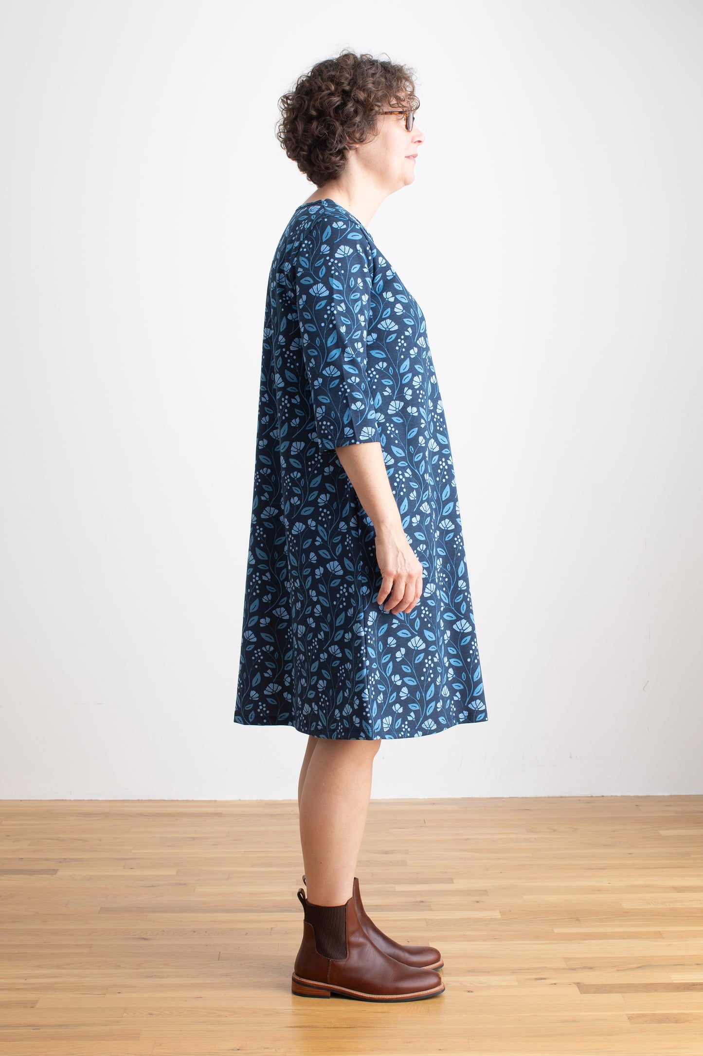 Women's Helsinki Dress - Flower Vines Night Sky